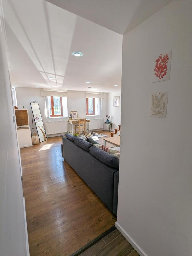 Stylish 2-Bedroom Apartment In Central Βουδαπέστη Εξωτερικό φωτογραφία