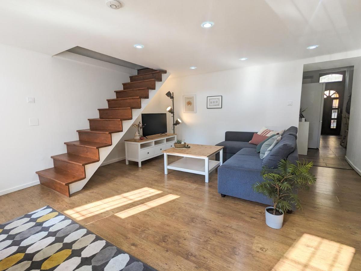 Stylish 2-Bedroom Apartment In Central Βουδαπέστη Εξωτερικό φωτογραφία
