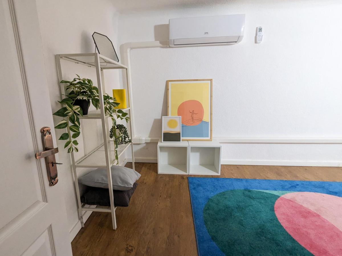 Stylish 2-Bedroom Apartment In Central Βουδαπέστη Εξωτερικό φωτογραφία